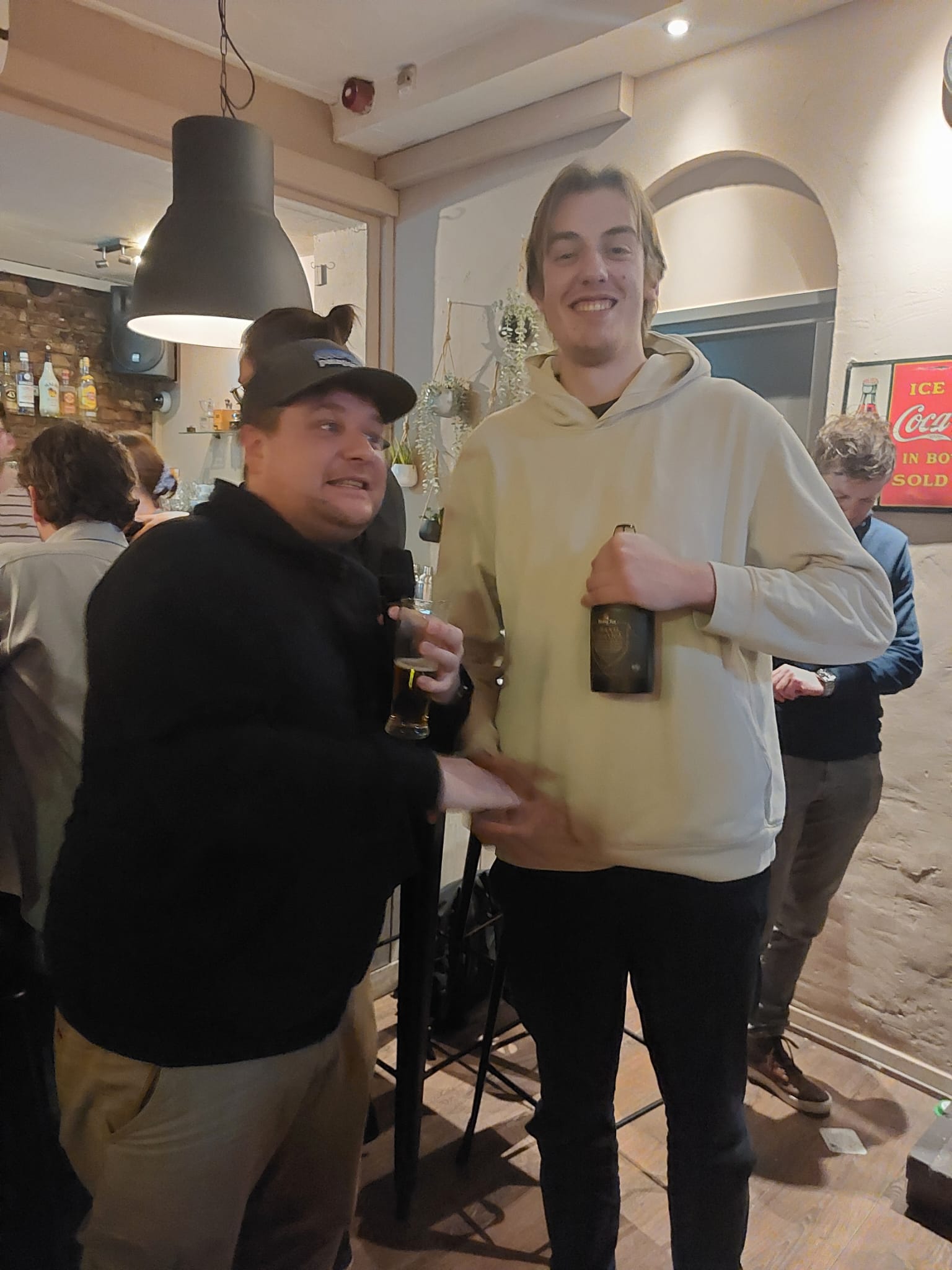 De ratingprijs tot 1700 gewonnen door Gijs van Wamel.